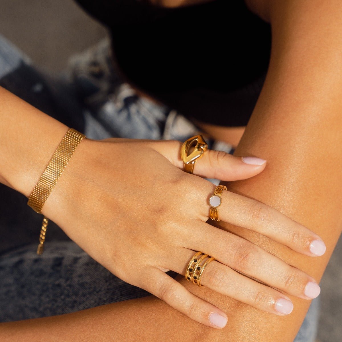 Athena Ring with Mother-of-Pearl Stone Plated in 18K Gold