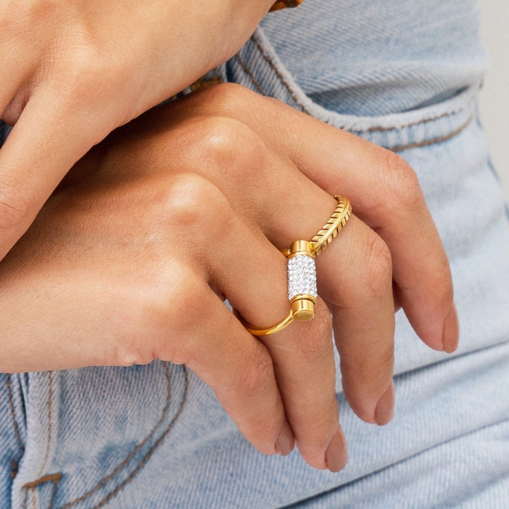 Rotating Glitz Ring Plated in 18K Gold
