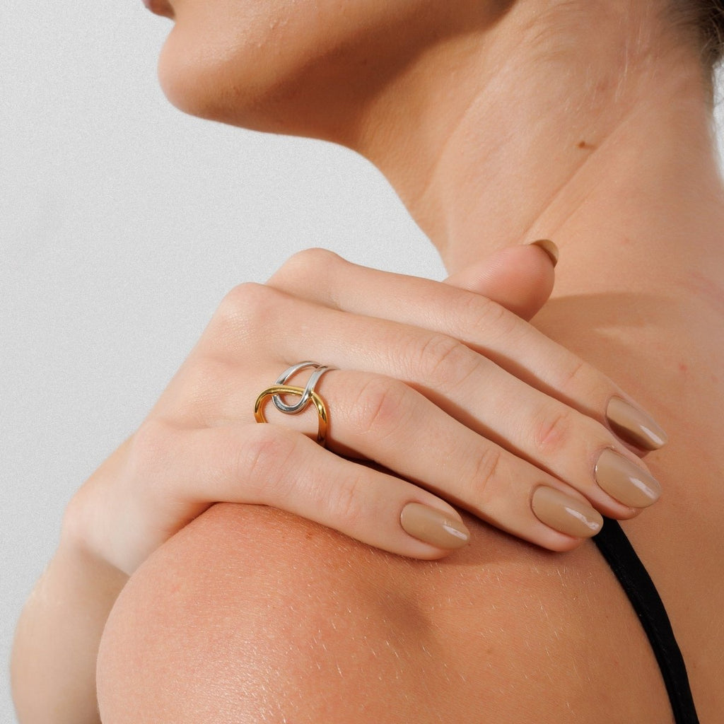 Adjustable Light Ties Ring with Gold and Silver Plating Mix