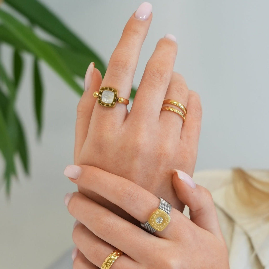 Rotating Square Charm Ring Plated in 18k Gold