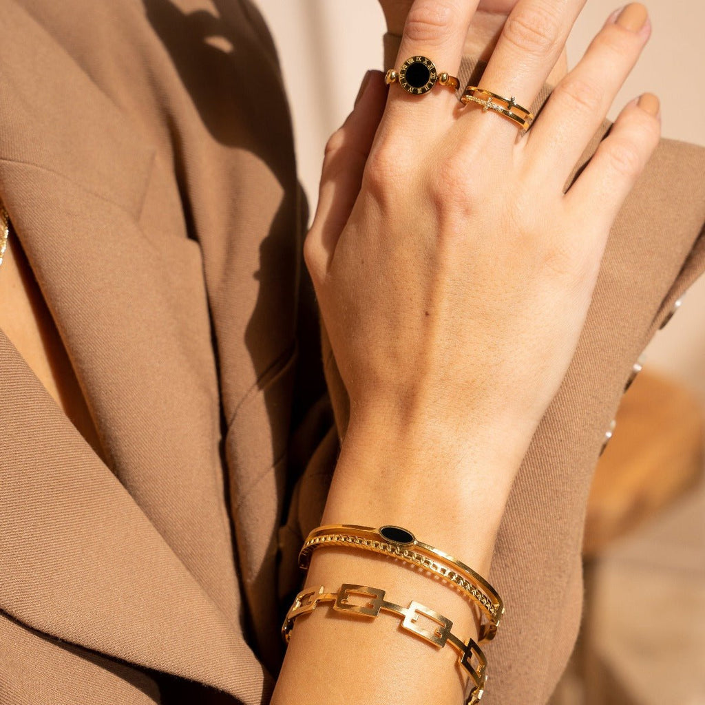 Layered Onyx Bracelet Plated in 18k Gold