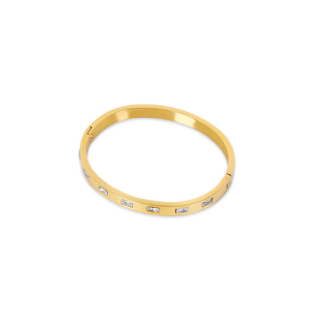 Carved Bracelet Plated in 18k Gold