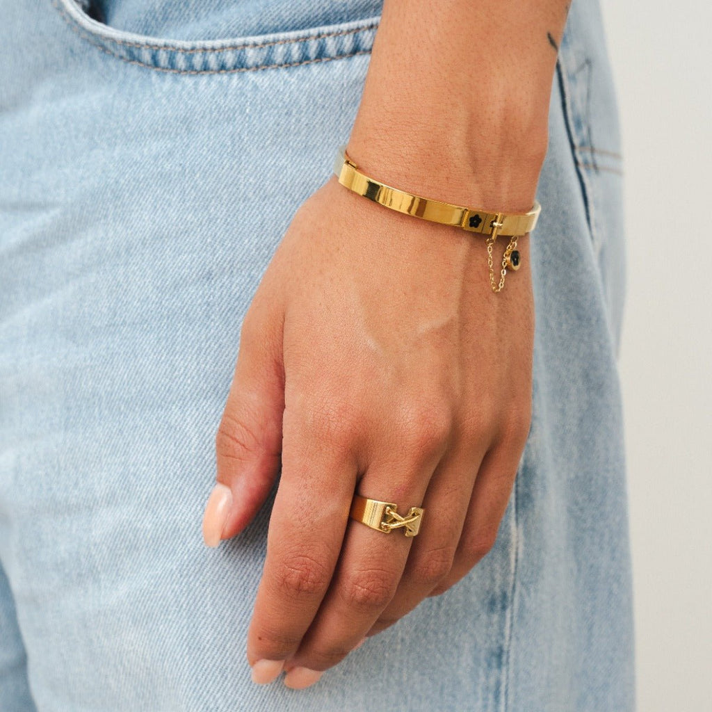 Charm Bracelet Plated in 18K Gold
