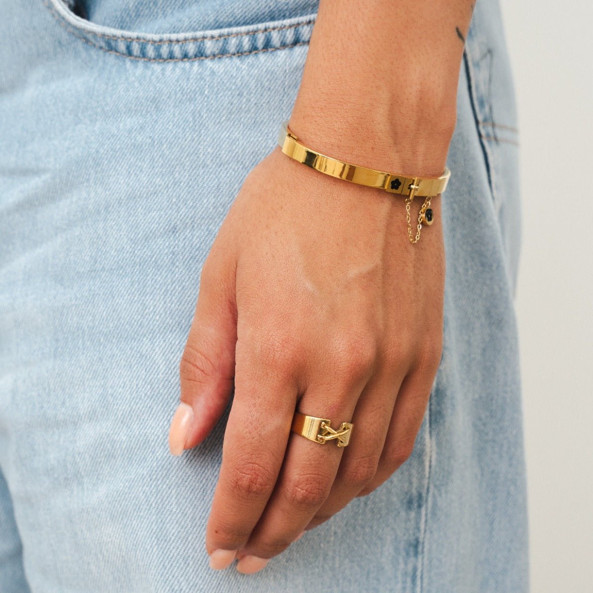 Charm Bracelet Plated in 18K Gold