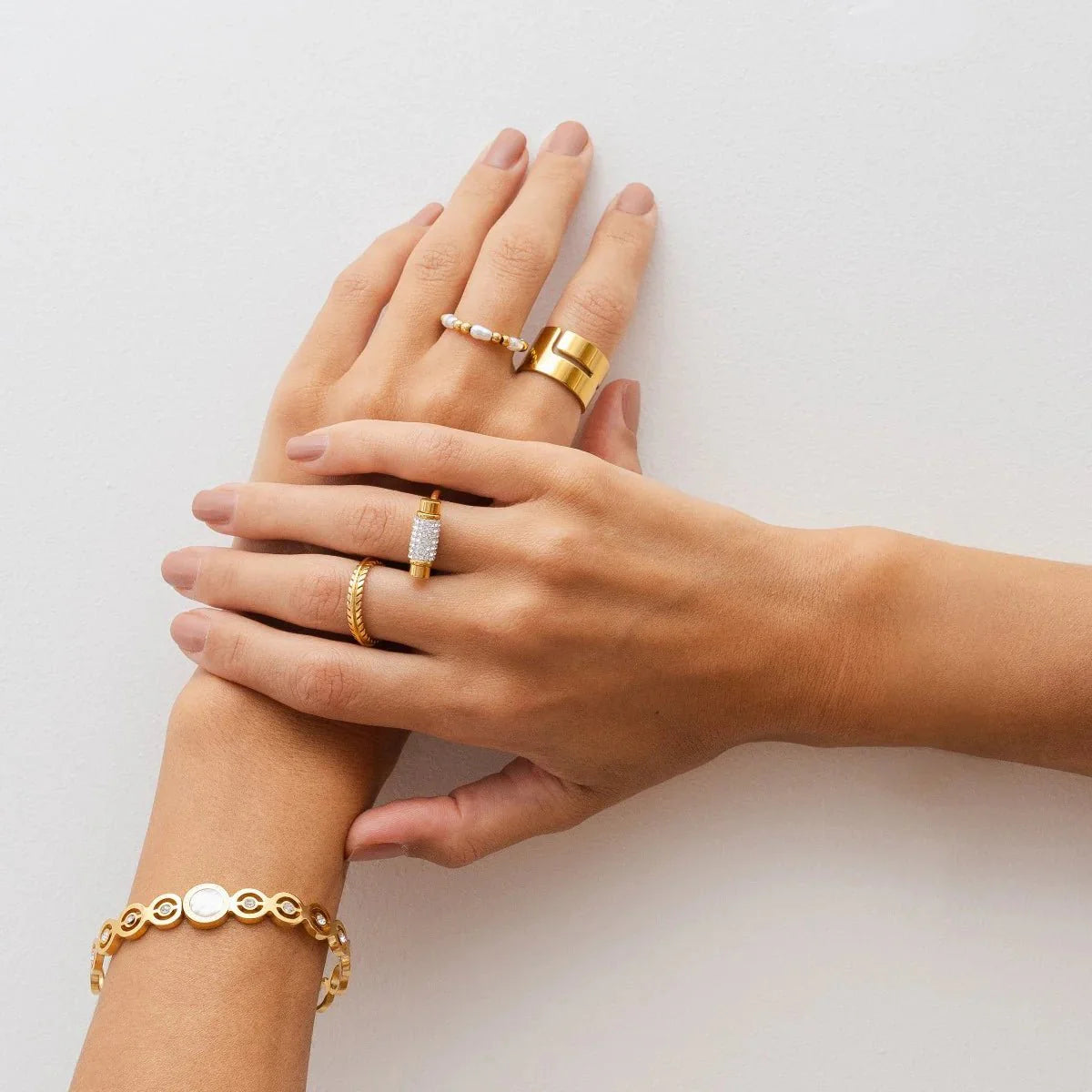 Olivia Bracelet with Zirconia Stone Plated in 18k Gold