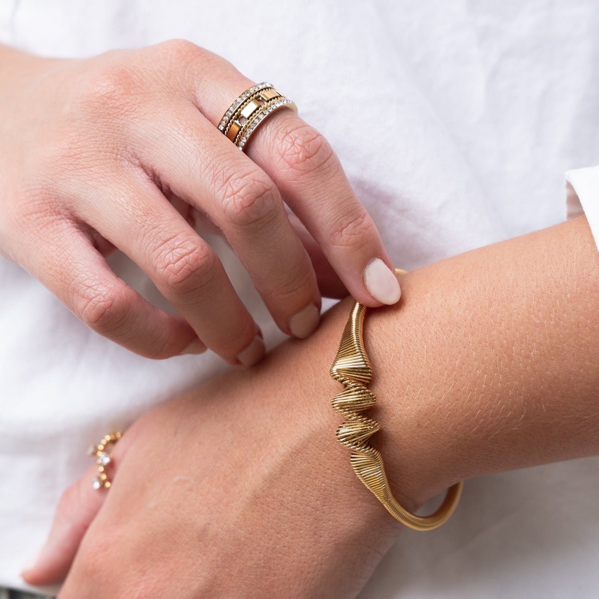 Wave Bracelet Gold Plated 18K