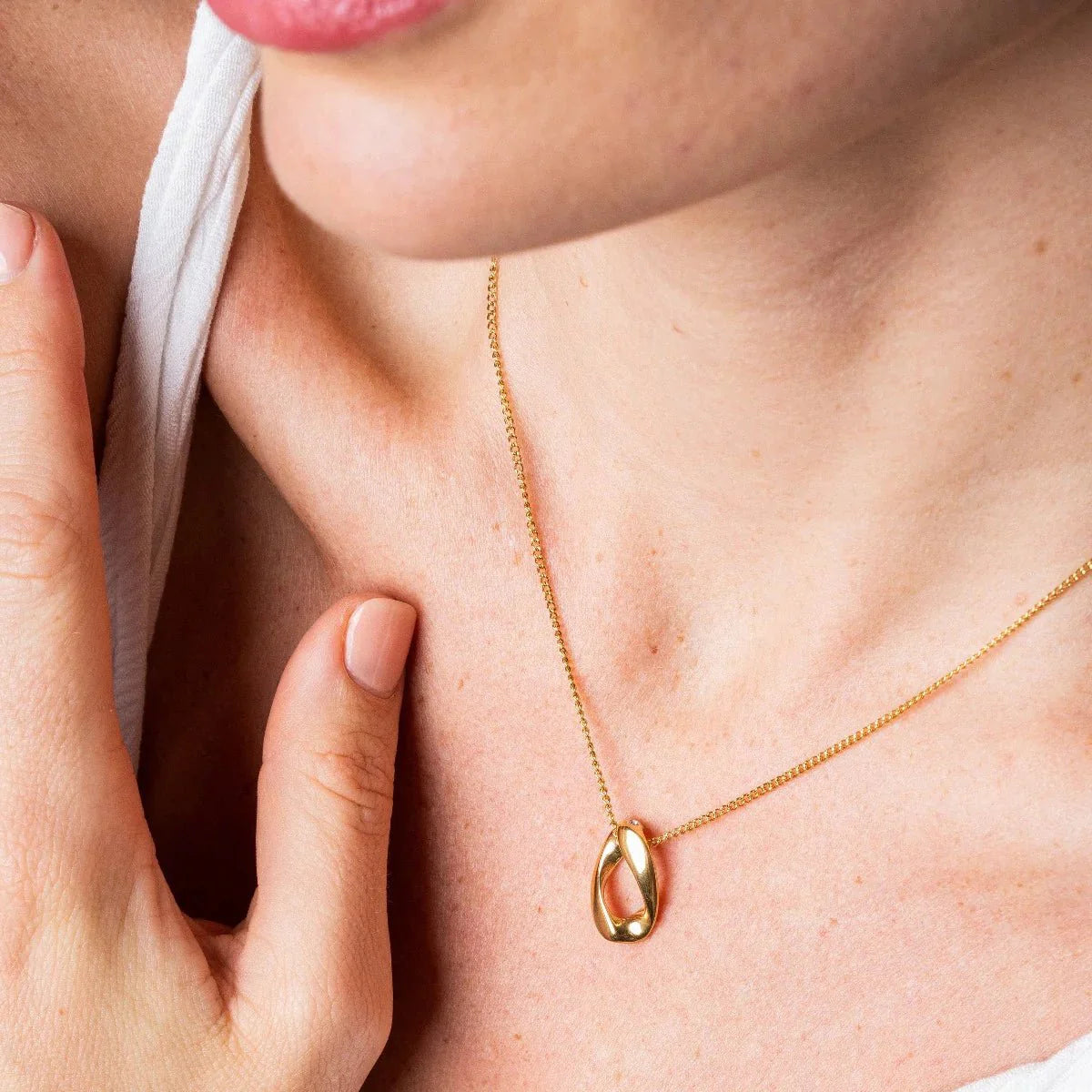 Gold-Plated Link Pendant Necklace