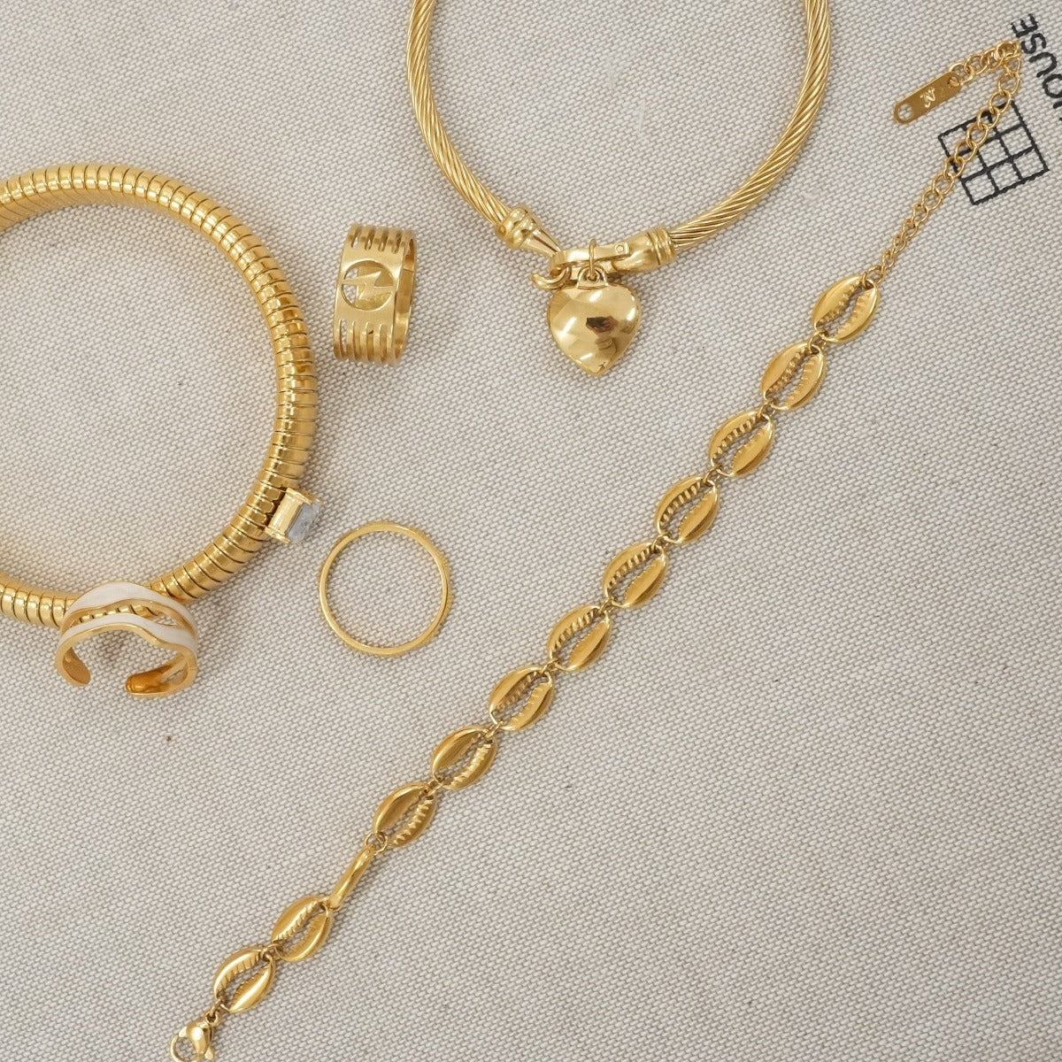 Noronha Bracelet Plated in 18k Gold