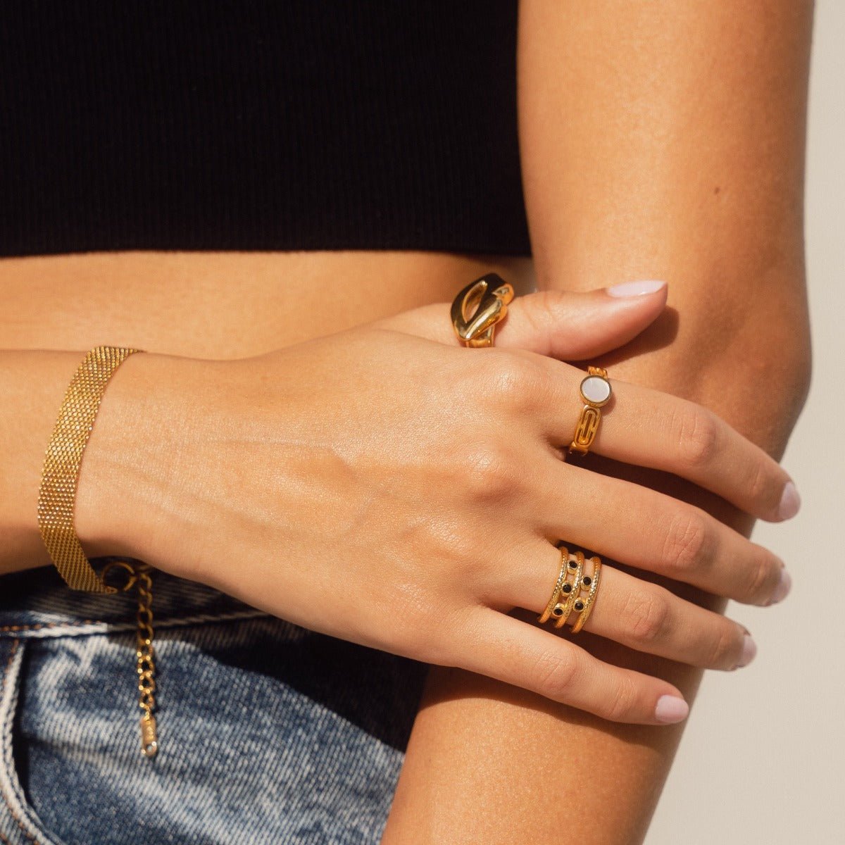 Plain Weave Bracelet Plated in 18K Gold