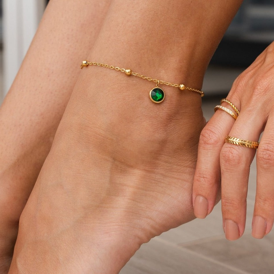 Emerald Ankle Bracelet with Pendant Plated in 18K Gold